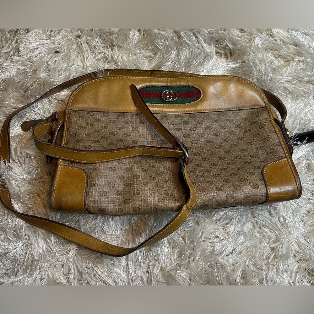 GUCCI Vintage Sherry Line GG Canvas Browns Crossbody Shoulder Bag